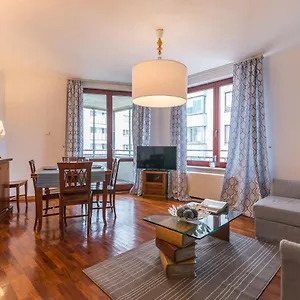 Apartament Rent Like - Aleja Jana Pawła Ii 61, Warszawa